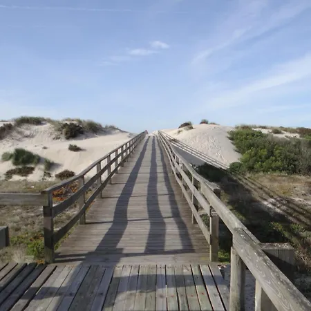 Ribeiro's House بيت للعطل *